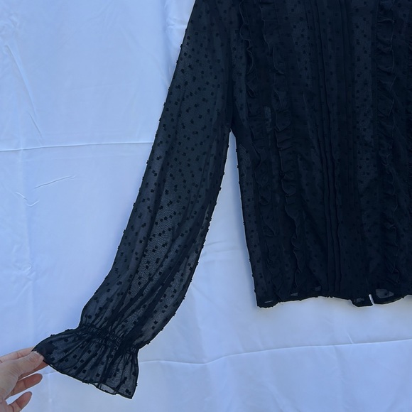 Top - Picture 2 of 5